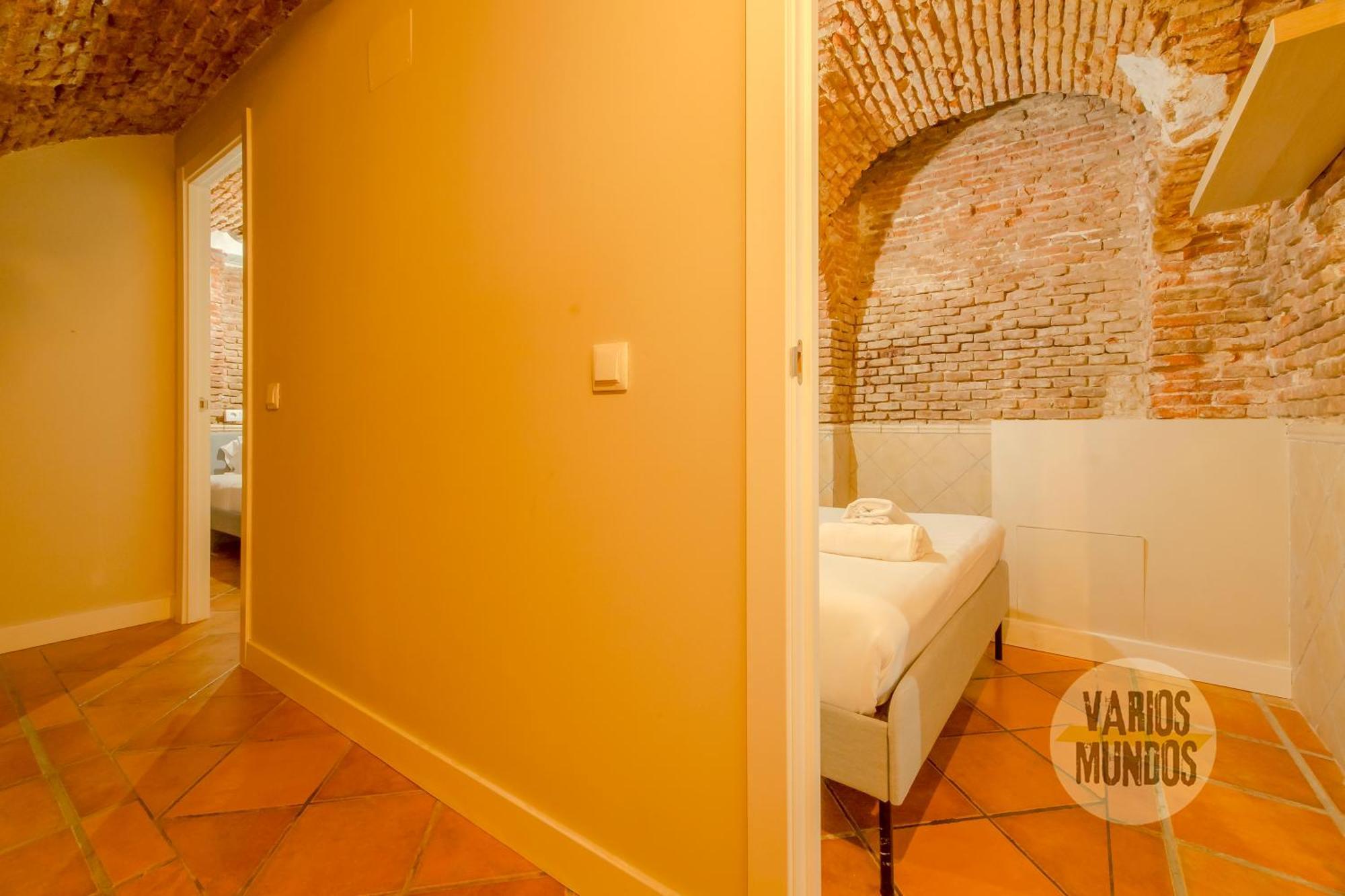 Bajo Duplex 7Pax A 5 Min De Gran Via-Malasana 马德里 外观 照片